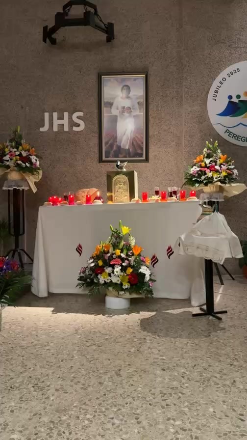 Hora Santa - Jueves Santo 2025